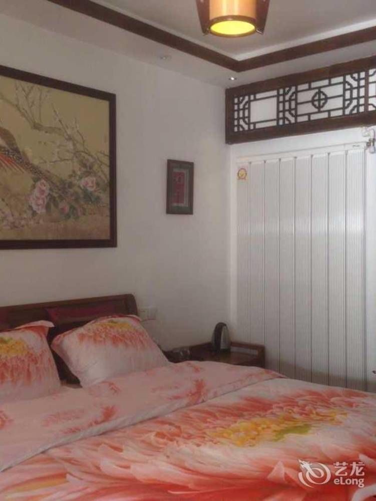 ליג'יאנג Tree'S Tale Hotel - Lijiang מראה חיצוני תמונה